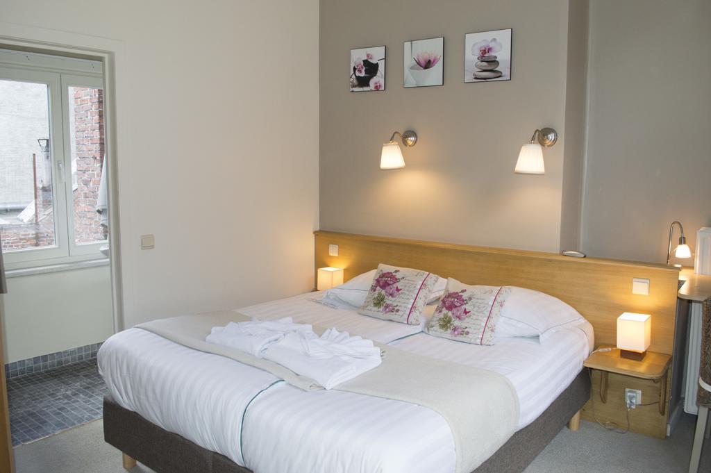 Hotel Ambrosia Ieper Pokoj fotografie